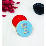 giftmoda Let's Fall In Love Tasarımlı Kokulu Teneke Mum (Beyaz)