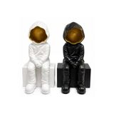 Gigi Luxe Dekoratif Polyester Oturan Astronot Biblosu Alk5302