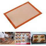 Gilli Store 30x40 Fırınlanabilir Yıkanabilir Kendinden Yağlı Silikon Pişirme ve Hamur Açma Matı Silpatı - Açık Kahverengi