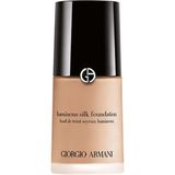 Giorgio Armani Luminous Silk Fondöten 5.5-Laurent