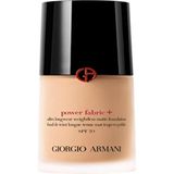Giorgio Armani - Power Fabric 4,25 Fondöten 30 ml