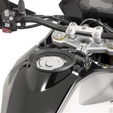 Givi BF31 BMW Depo Üstü Çanta Aparatı