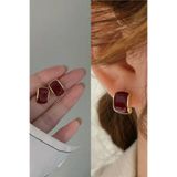 Glaren Minimal Bordo Mineli Altın Renk Kadın Küpe