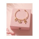 Gleemy accesories Altın Renk Kalp & İncili İstiridye & Deniz Yıldızı Charm Detaylı Zarif Bileklik