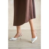 GOFFSHOES Kadın Troy Toka Detay İnce Topuklu Ayakkabı - Beyaz-Rugan
