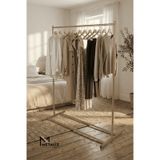 Gold Metal Konfeksiyon Askısı - Minimalist Elbise Askılığı - Butik Tipi Askı Altın