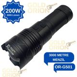 Goldorion 200W 6000 Lümen Profesyonel Şarjlı El Feneri - 3000 Metre Menzil, Powerbank Özellikli ve Taşıma Çantalı - 1 adet - Siyah