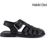 Gönderi(r) Kadın Siyah Tokalı Bantlı Burnu Kapalı Hakiki Deri Sandalet