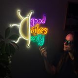 Good Vibes Only Neon Duvar Dekoru, Yaz Neon Tabelası, Led Ev Dekoru, Neon Bar Dekoru, Pozitif vibes işaretleri Neon güneşli duvar tabelası, Led neon Tabelalar (Uzaktan Kumandalı)
