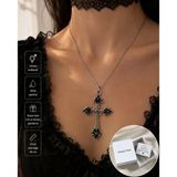 Gotik Haç Figürlü Unisex Kolye – Siyah Detaylı Alternatif Stil Zincir Kolye