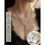 Gotik Kan Damlası Haç Kolye – Unisex Alternatif Tarz Kırmızı Taş Detaylı Kolye