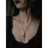 Gotik Yılan Figürlü Kırmızı Detaylı Metal Kolye Unisex 60 Cm Zincir