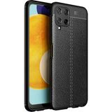 Gpack Samsung Galaxy M22 Niss Silikon Deri Görünümlü Korumalı Siyah Kılıf