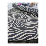 GrandTekstil Viskon Zebra Desenli Siyah Krem Kumaş – 150 cm En – Elbiselik, Tuniklik, Dekoratif Kumaş