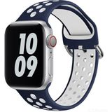 Gregoss Apple Watch 7-6-Se-5-4-3-2 Seri (42/44/45) mm Uyumlu Yumuşak Çelik Tokalı Delikli Silikon Kordon - Lacivert - Beyaz