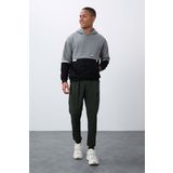 Gri Melanj Pamuklu Kalın İçi Tüylü Yumuşak Dokulu Comfort Fit Nakışlı Erkek Sweatshirt - 88417