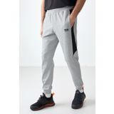 Gri Melanj Yüzeyi Dokulu Standart Fit Nakışlı Erkek Eşofman Alt - 82126