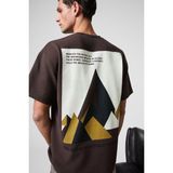 Grimelange MOTI Erkek Göğsü Sırtı Baskılı %100 Organik Pamuk Oversize Fit Bisiklet Yaka Kahverengi T-Shirt