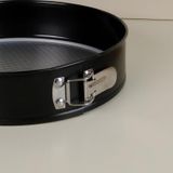 Guardini 30 cm Açık Gri Kelepçeli Kek Kalıbı