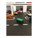 GÜÇLÜKOL 1:64 Ölçekli Mini Bilardo Masası – Diecast Diorama ve Garaj Setleri için Aksesuar