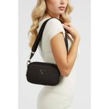 Guess HWEYG839572-BLA Siyah Kadın Çapraz Çantası