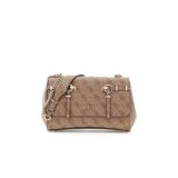Guess Leona Logolu Dönüştürülebilir Kapaklı Çapraz Askılı Kadın Kahverengi Omuz Çantası HWSG9917210-