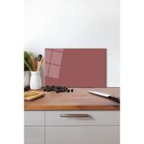 Gül Kurusu Rengi Cam Kesme Tahtası, Silikon Ayaklı, Isıya Kırılmaya Dayanıklı, Sunum Kesim Tablası - 23 x 35 cm