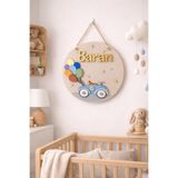 Güler Kaligrafi Kişiye Özel Bebek Odası Kapı Süsü Pleksi Kapı Süsü Bebek Odası Duvar Süsü Araba Figürlü 30 cm