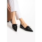 Güllü Shoes Şıklığın Simgesi Kadın Siyah Parlak Sivri Burunlu Timsah Desenli Rahat Topuklu Babet Ayakkabı