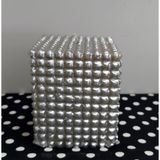 Gümüş Kendinden Desenli Kare Gerçek Mum 10X10CM Dekoratif Hediyelik Fitlli Çok Kaliteli 1 Adet
