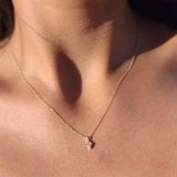 Gümüş Kolye - Karo Taşlı Minimal Zarif Gündelik Pırlanta(Signty)Taşlı Tasarım 925 Ayar Gümüş Kolye