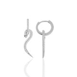 Gümüş rodyumlu zirkon taşlı 14 mm halkalı tasarım yılan küpe
