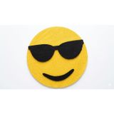Güneş Gözlüklü Emoji Duvar ve Kapı Süsü - Havalı Gülen Yüz Strafor Dekorasyon - Çocuk Odası, Parti ve Organizasyon Dekoru - 30 cm