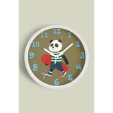 Güneş Gözlüklü Kaykay Yapan Sevimli Panda Çocuk Odası Modern Duvar Saati - 25cm - Önü Camlı Beyaz Ka, JH0216S25BKP