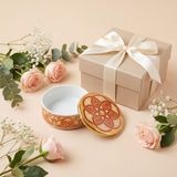 Güral Porselen Özel Tasarım El Dekoru Altın Yaldızlı Kapaklı Porselen Mumluk & Dekoratif Kutu 12 Cm