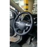 gürler oto kılıf ve aksesuar Ford Focus 3 Uyumlu Dikmeli Direksiyon Kılıfı Soft Siyah Deri Mavi Ipli A Plus ( 38×10.5cm )