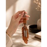 Hakiki Deri Yaprak Anahtarlık Karabinalı Araba Anahtarı Çanta Askısı Metal Tüy Detaylı Bohem Anahtarlık Unisex 21.5 CM