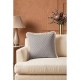 Hanna Home Çizgili Desenli Saçaklı Kırlent Kılıfı Kırlent Kılıfı Koltuk Takımı Aksesuarı 43X43 cm - Çok Renkli - 43 x 43 cm