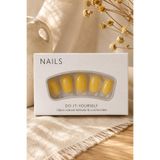 Hanori Collection Oval Takma Tırnak Seti - 24 Adet Orta Boy Full Cover Press On Nail - Butter Yellow