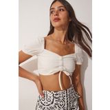 Happiness İst. BV00065 Kadın Beyaz Keten Karışımlı Büzgülü Crop Bluz