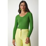 Happiness İst. BV00096 Kadın Açık Yeşil V Yaka Fitilli Basic Bluz