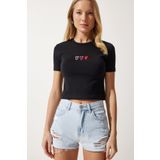 Happiness İst. Kadın Siyah Kalp Nakışlı Crop Örme T-Shirt MX00158