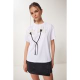 Happiness İstanbul Kadın Beyaz Çiçek Armalı Pamuklu Örme T-Shirt ZV00294