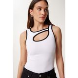 Happiness İstanbul Kadın Beyaz Kontrast Cut Out Detaylı Örme Bluz US00965