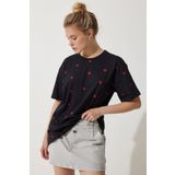 Happiness İstanbul Kadın Siyah Kalpli %100 Pamuk Oversize Uzun Örme T-Shirt NJ00148