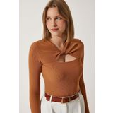 Happiness İstanbul SF00005 Taba Cut Out Detaylı Fitilli Örme Kadın Bluz