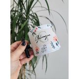 Happy Mountains Isme Özel Kişiye Özel Bej Baskılı Porselen Çiçek ve Yaprak Desenli T Kupa Bardak Latte Fincanı - 180 ml - Renkli