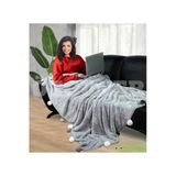 Harika Peluş Fabrikası 200 X 220 Cm Ponponlu Pelüş Tv Battaniyesi