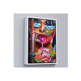 Harita Sepeti Beyaz Çerçeveli Pop Art Sokak Sanatı Renkli Kadın Dekoratif Duvar Tablosu 40 X 55 Beyaz Frm6107