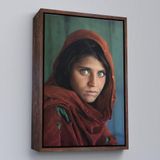 Harita Sepeti Kahverengi Çerçeveli Afgan Kızı Ünlü Fotoğrafçı Stteve Mccurry National Geographic Kanvas Tablo 75 X 105 Kahverengi Frm5217